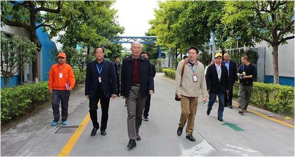 李Zenghua、副検査官は安全検査作業(yè)を監(jiān)督するために従化區(qū)にチームを?qū)Гい?/>
	    				<a href=